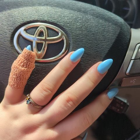 Magic Nails, nail salon in Stratford, CT